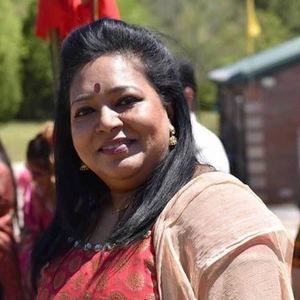 Meet your Posher, Sherry